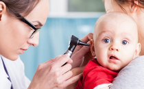 什么导致婴儿耳朵感染以及如何治疗疼痛