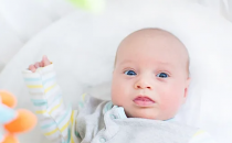 婴儿视力您的新生婴儿的视力如何