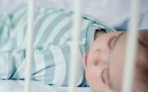 了解宝宝睡眠周期的年龄指南