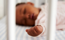 2月17日在早期阶段获得良好的睡眠有助于和促进儿童的成长和发育