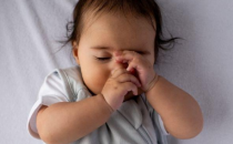 睡眠要点您需要了解的有关婴幼儿睡眠的所有信息