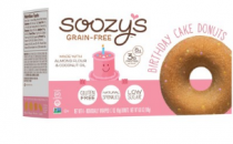 SOOZY的无谷物在芽农贸市场推出增加了生日蛋糕甜甜圈