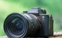索尼在推出新的Alpha 7R V无反光镜可换镜头相机